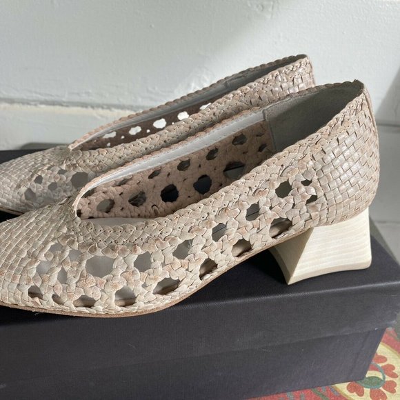 Missta Loirane Parchment Woven Braid Blocked Heels - Picture 4 of 10